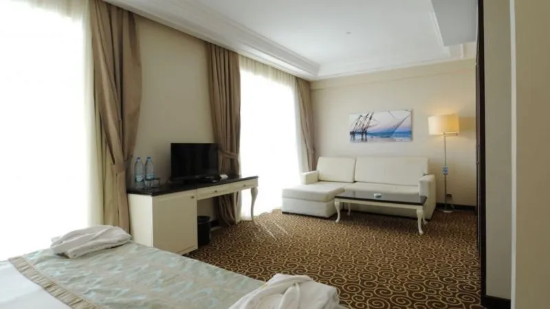GOLDCITY HOTEL