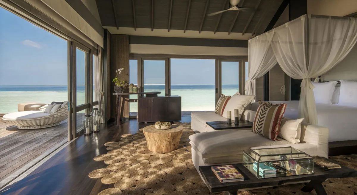 FOUR SEASONS PRIVATE ISLAND AT VOAVAH