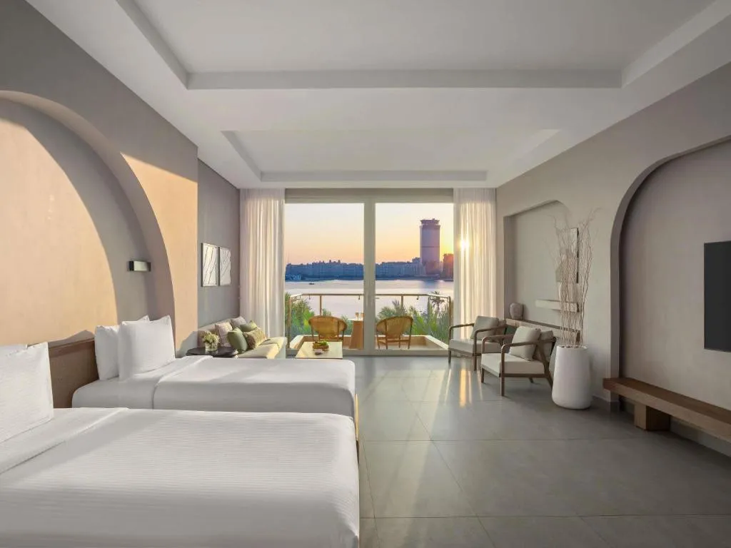 RIXOS THE PALM DUBAI HOTEL & SUITES