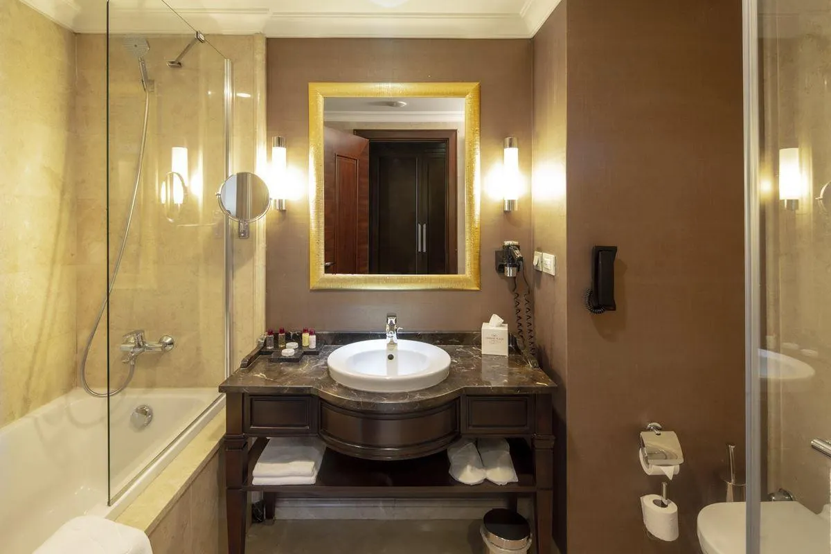 CROWNE PLAZA ISTANBUL ASIA
