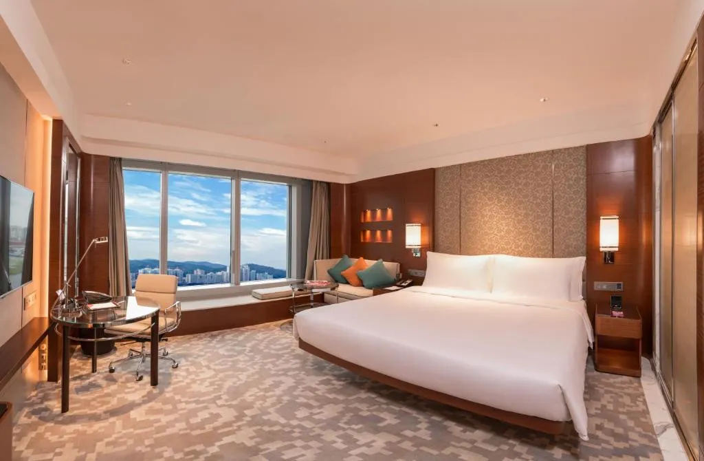 CROWNE PLAZA MACAU