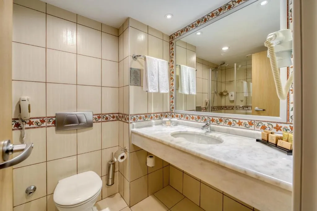 SEVEN SEAS HOTEL LIFE (EX. OTIUM HOTEL LIFE)