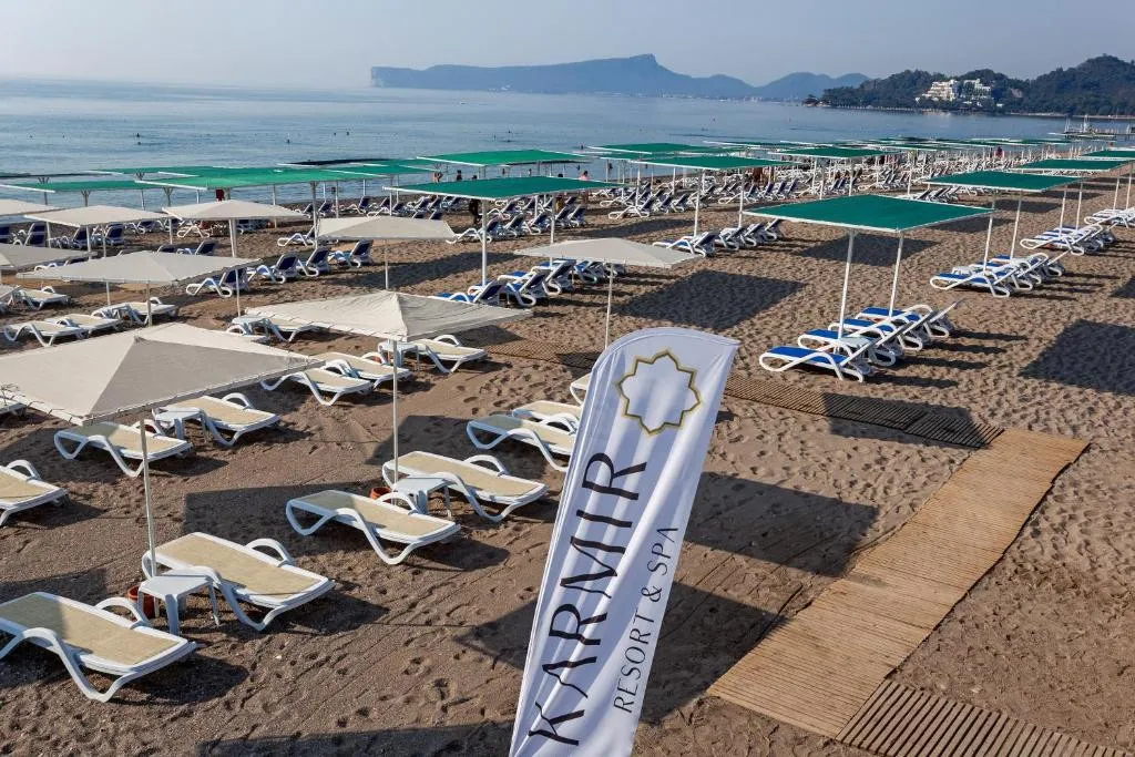 KARMIR RESORT & SPA