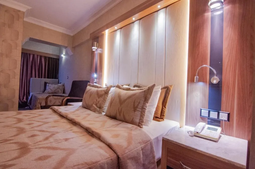LAUR HOTEL EXPERIENCE & LAUR HOTELS ELEGANCE (EX.DIDIM BEACH ELEGANCE)