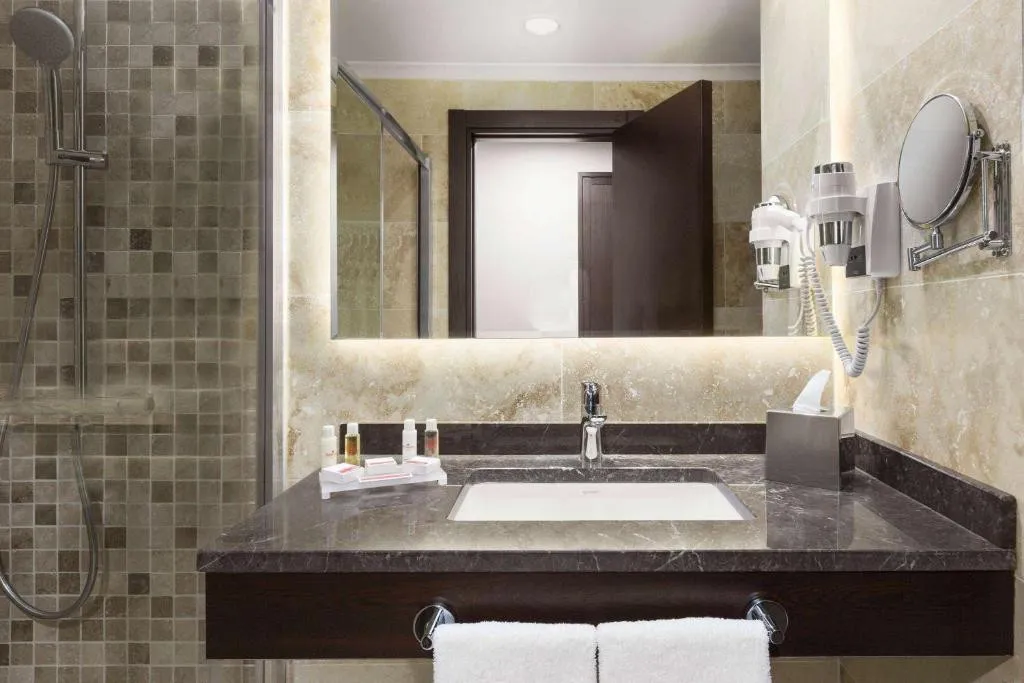 RAMADA HOTEL & SUITES MERTER