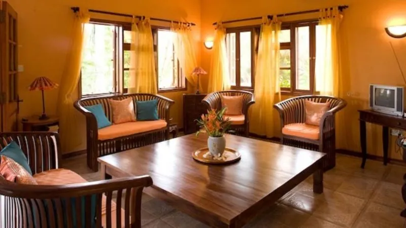 ROYAL BAY VILLA