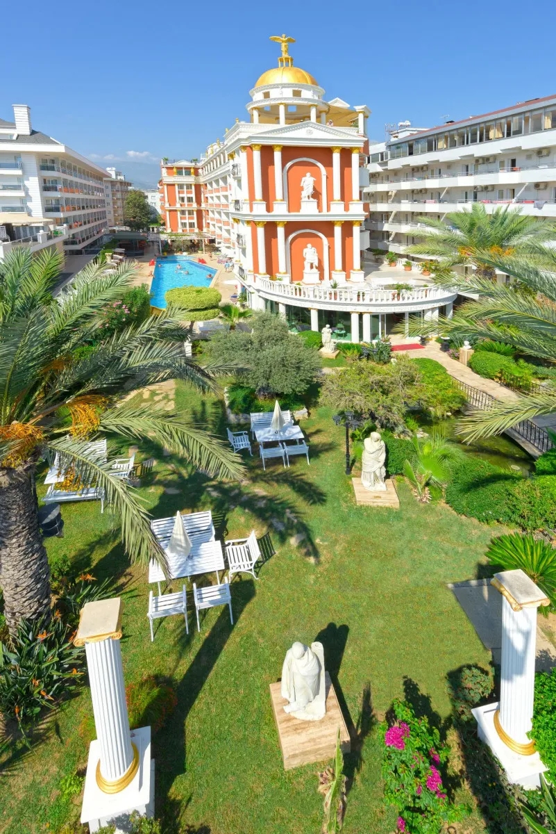 ANTIQUE ROMAN PALACE MUSEUM HOTEL ADULTS ONLY 16+