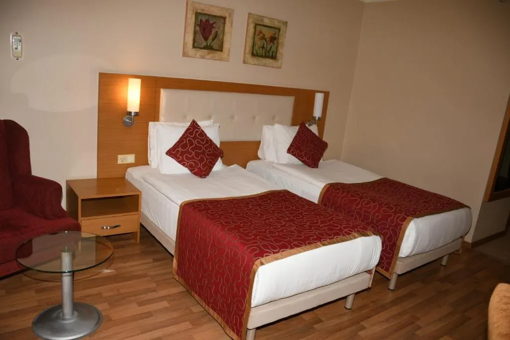 ALAIYE RESORT & SPA