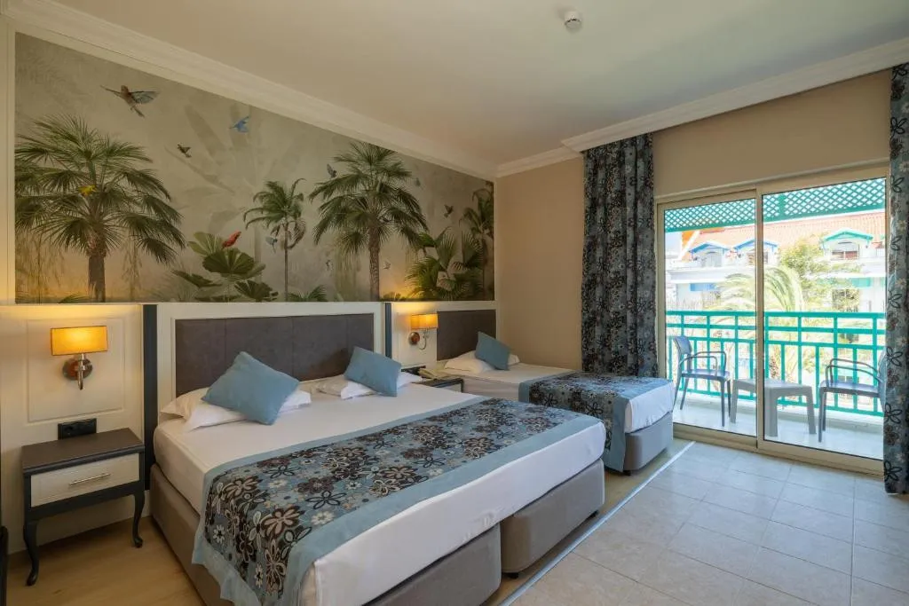 CRYSTAL PARAISO AQUA COLLECTION (EX. CRYSTAL PARAISO VERDE RESORT & SPA)
