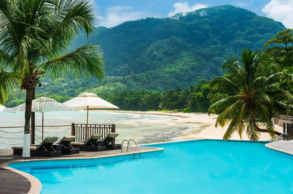 FISHERMANS COVE RESORT (EX. LE MERIDIEN FISHERMANS COVE)