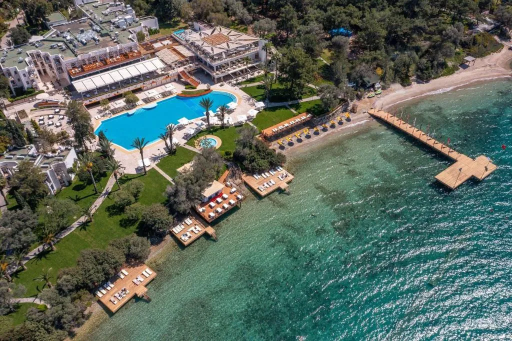 DOUBLETREE BY HILTON BODRUM ISIL CLUB RESORT