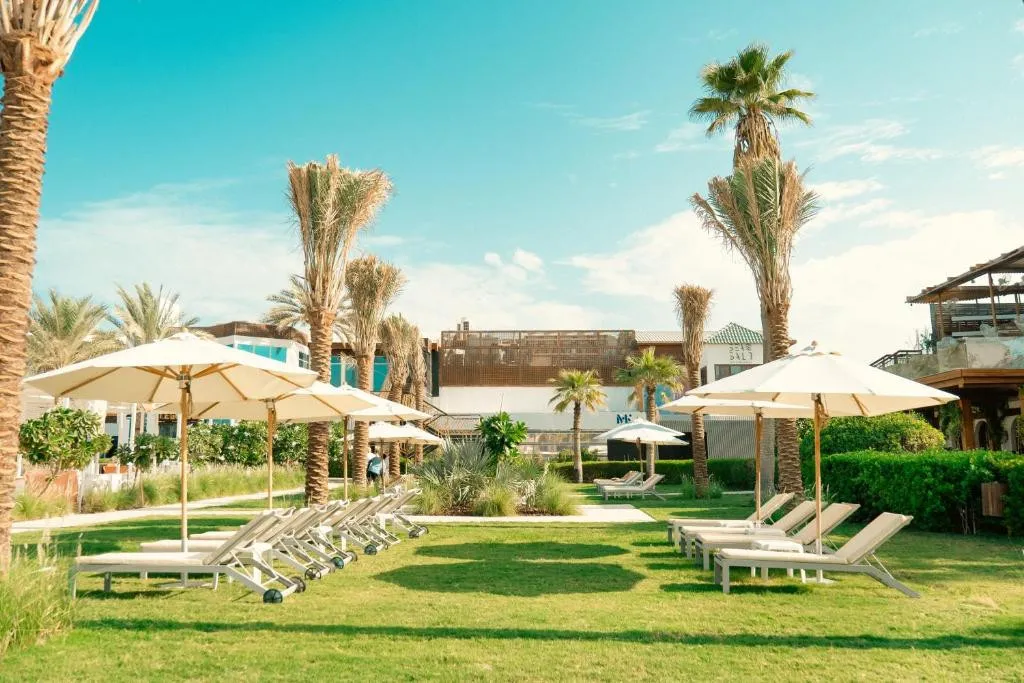 DUBAI MARINE BEACH RESORT & SPA