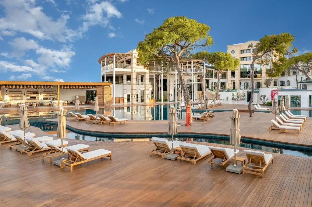 RIXOS PARK BELEK THE LAND OF LEGENDS FREE ACCESS