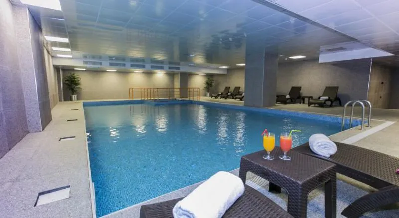 QUA HOTEL