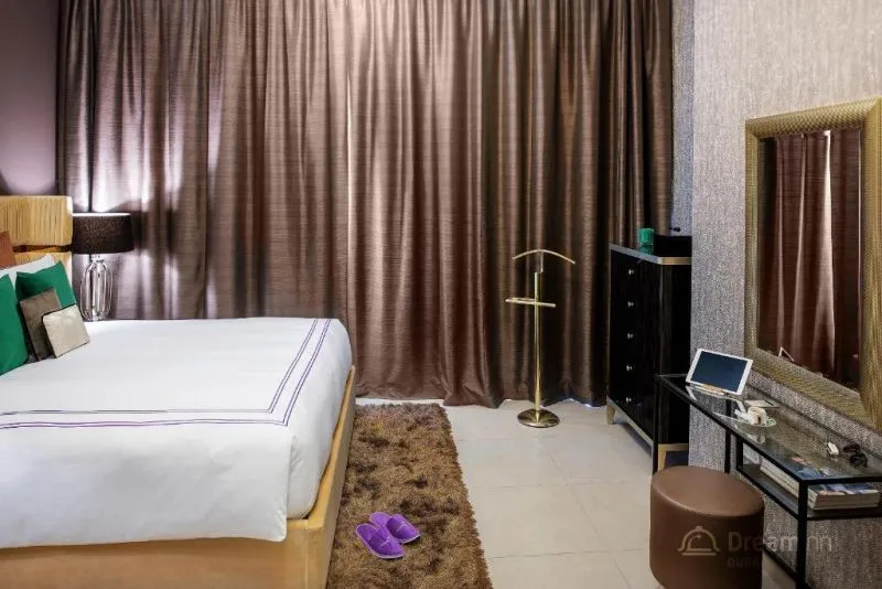 DREAM INN APARTMENTS 48 BURJ GATE LUXURY HOMES