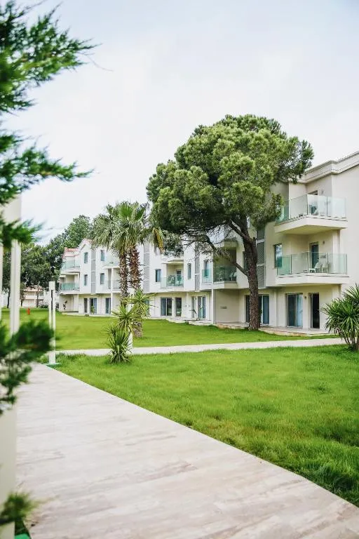 SELECTUM NOA BELEK (EX. CESARS BELEK)
