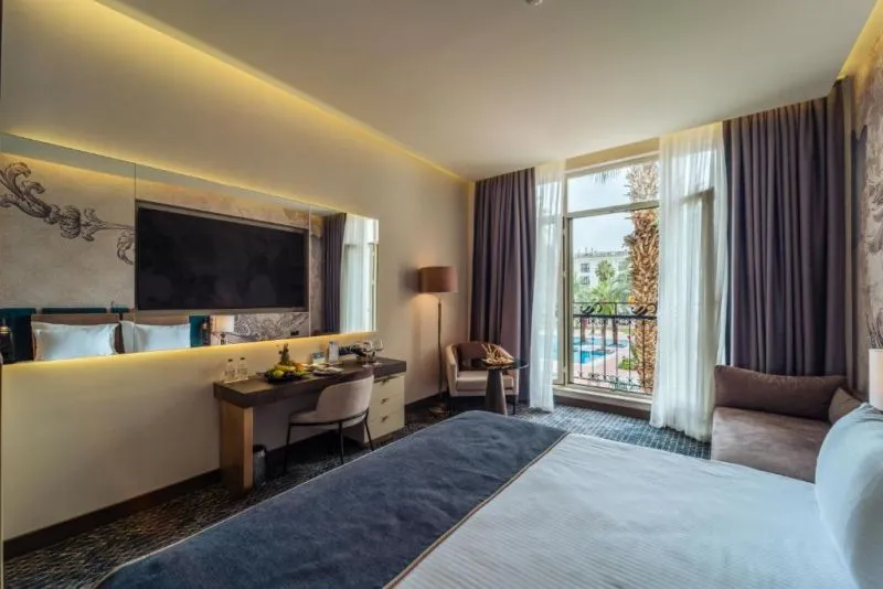 IC HOTELS AIRPORT