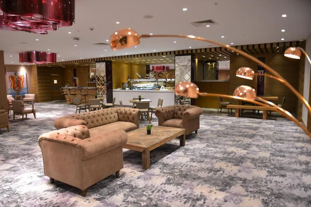 CROWNE PLAZA FLORYA