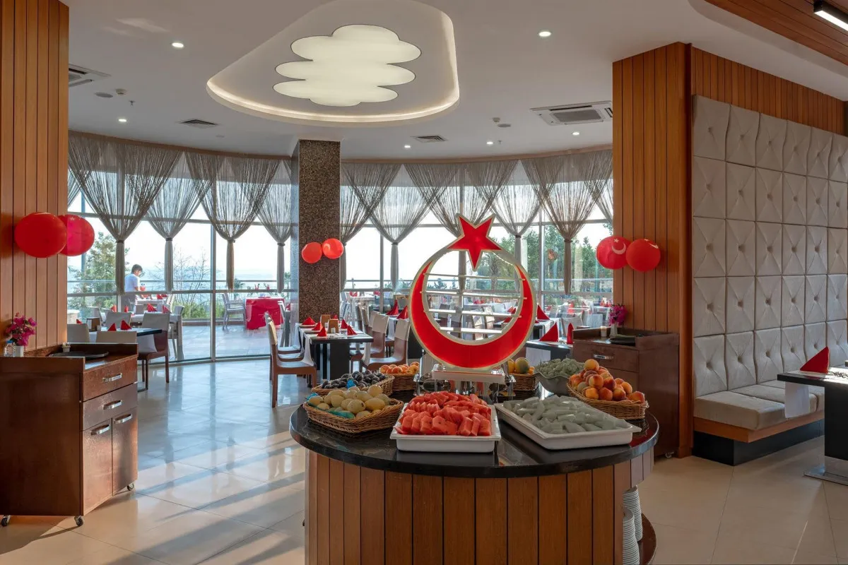 MICHELL HOTEL & SPA ADULTS ONLY 16+