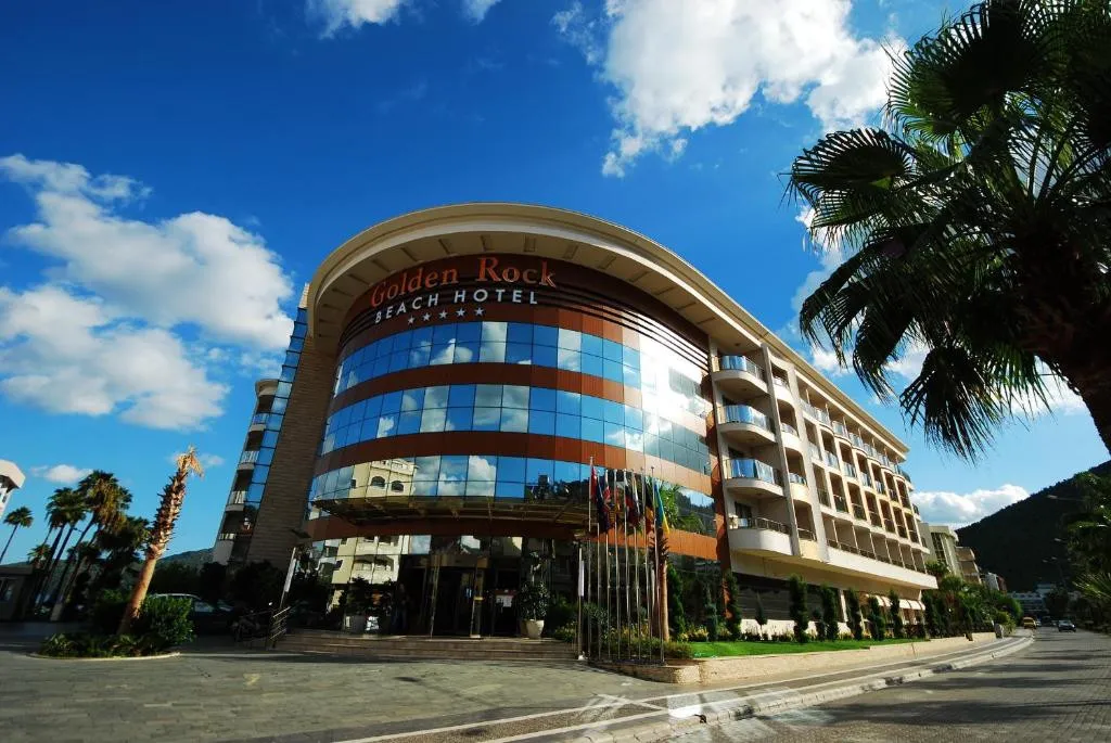 GOLDEN ROCK BEACH HOTEL