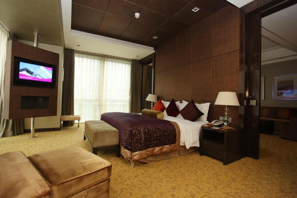 CROWNE PLAZA CHAOYANG U-TOWN