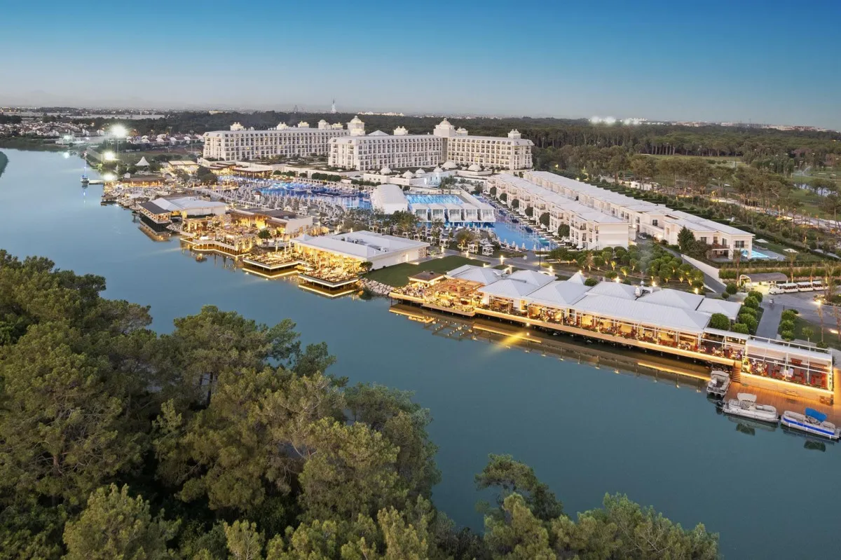 TITANIC DELUXE GOLF BELEK