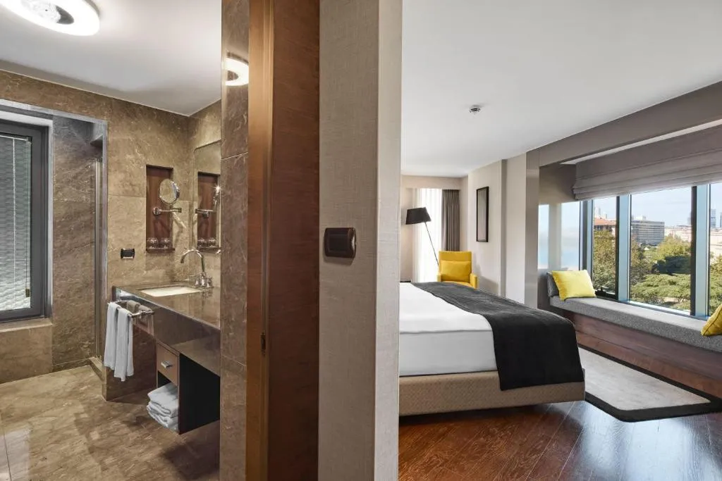 GEZI HOTEL BOSPHORUS