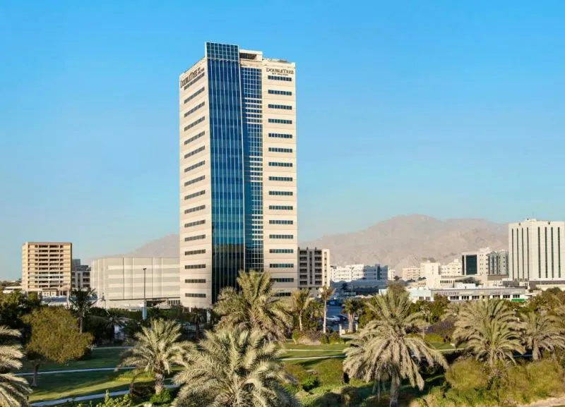 DOUBLETREE BY HILTON RAS AL KHAIMAH CORNICHE & RESIDENCE