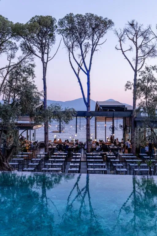 UNIQUE LIFE STYLE HOTEL