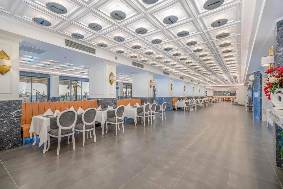 ARIA RESORT & SPA (EX. MIRADOR HOTEL)