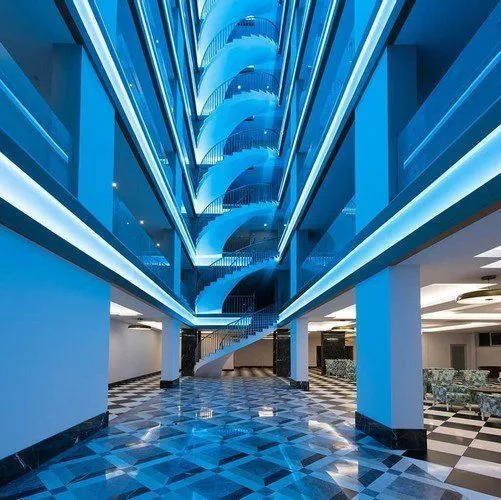 SIMURG LUXURY HOTEL