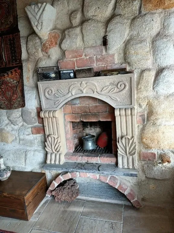 NATURELS CAVE HOUSE