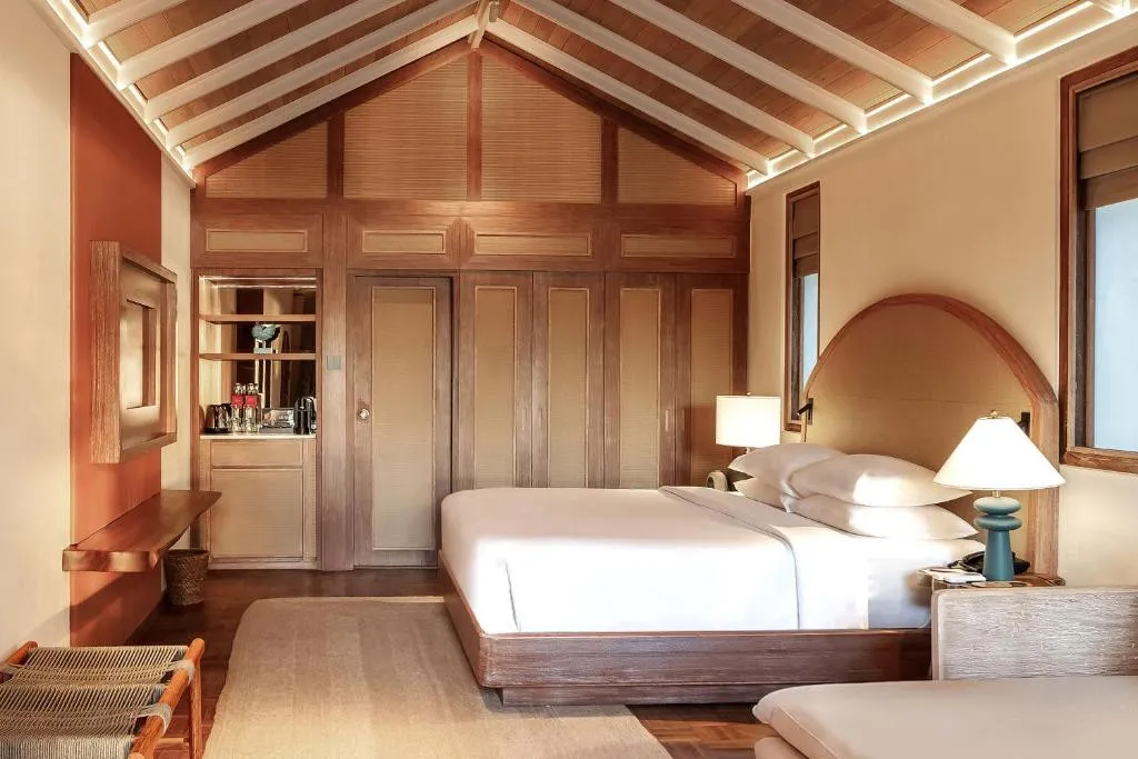 NH COLLECTION REETHI MALDIVES (EX. REETHI BEACH RESORT)