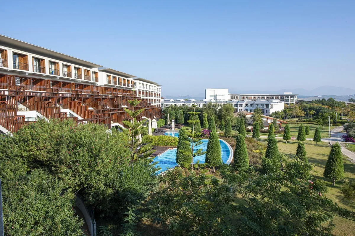 LYKIA WORLD & LINKS GOLF