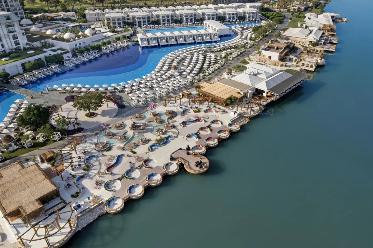 TITANIC DELUXE GOLF BELEK
