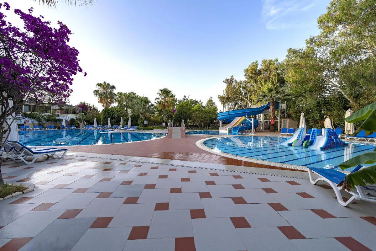 SENTIDO LYCUS BEACH