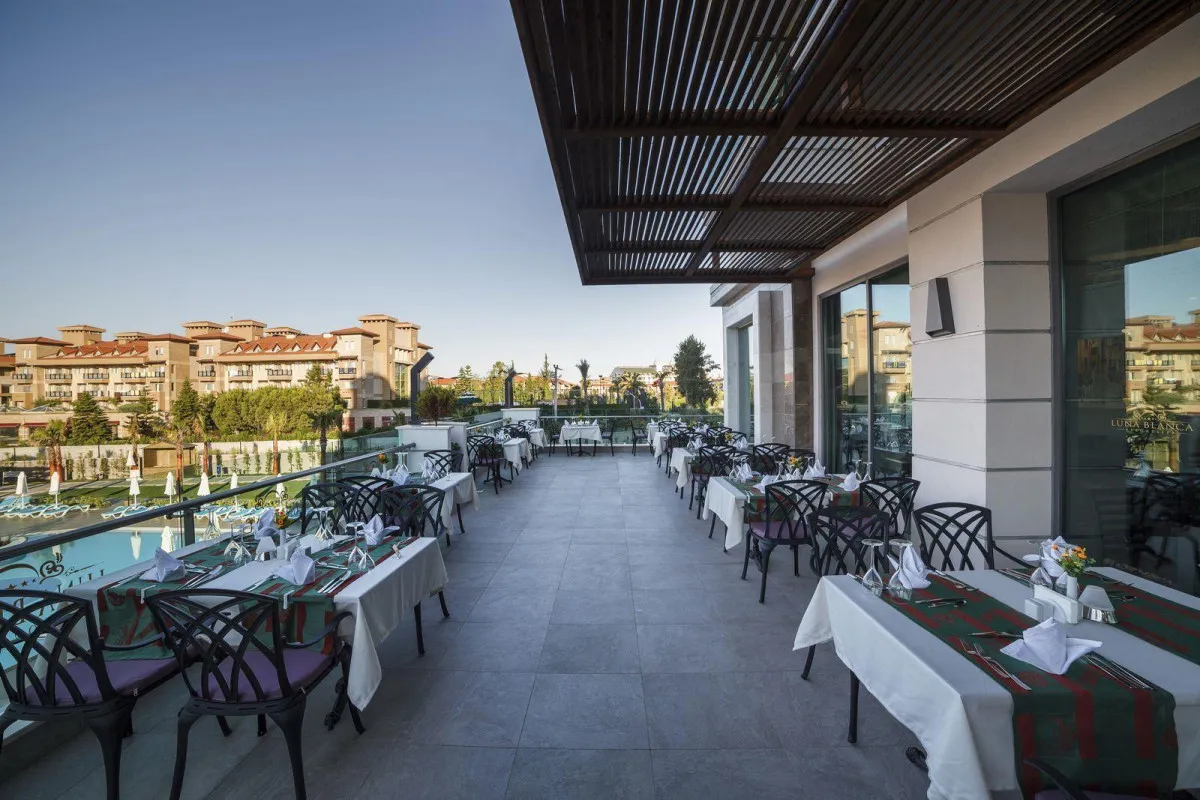 LUNA BLANCA RESORT & SPA
