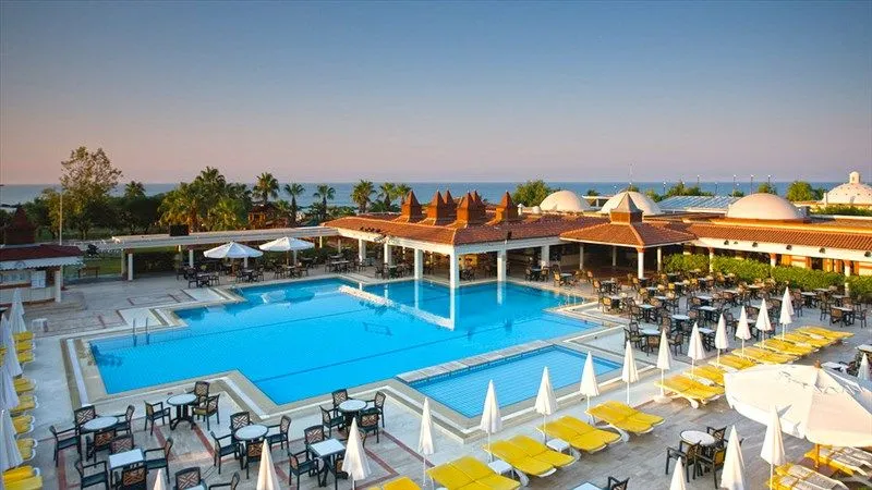 PALOMA PARADISE BEACH (EX. PARADISE SIDE BEACH)
