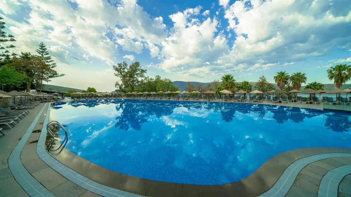 BODRUM HOLIDAY RESORT & SPA