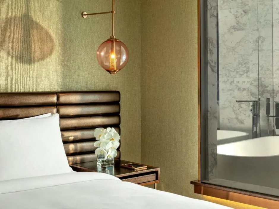 PARAMOUNT HOTEL DUBAI