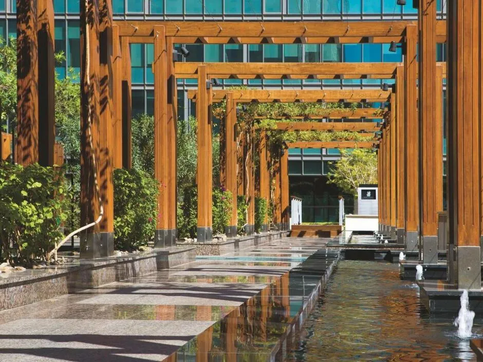 THE RITZ-CARLTON DUBAI INTERNATIONAL FINANCIAL CENTRE
