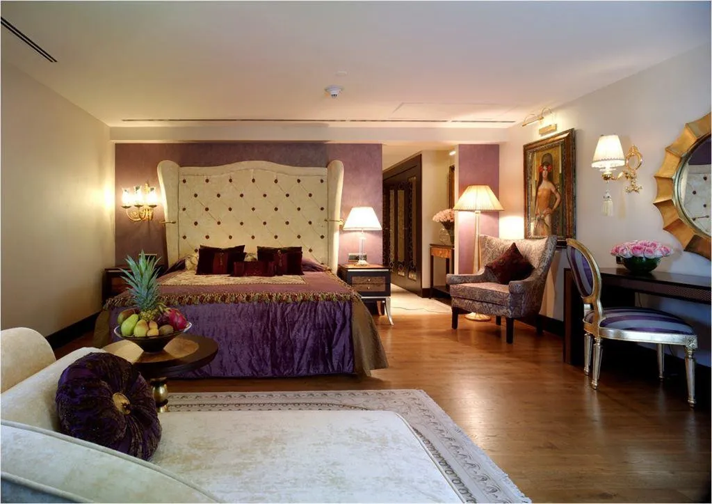 MARDAN PALACE