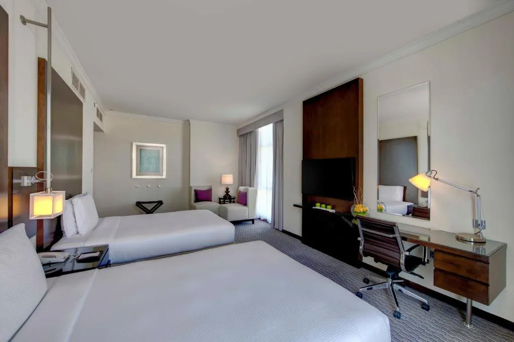 RADISSON BLU HOTEL BARSHA HEIGHTS (EX. MEDIA ROTANA)