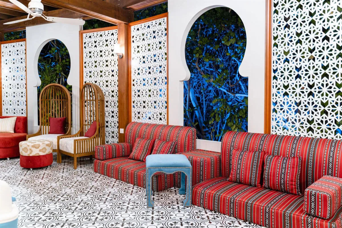 THE SIGNATURE COLLECTION BY HIDEAWAY