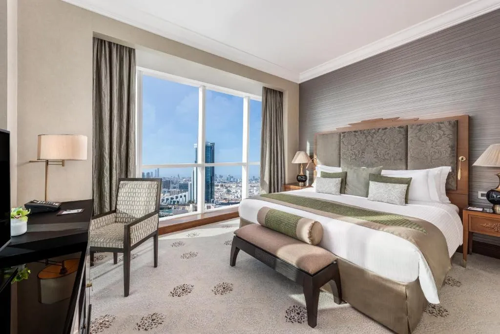 DUSIT THANI ABU DHABI