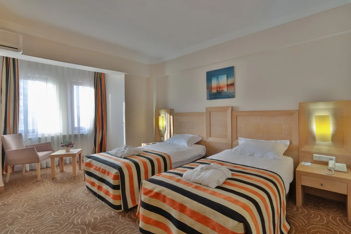CRYSTAL KAYMAKLI HOTEL & SPA