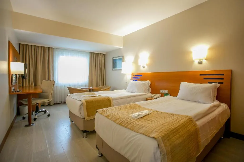 HOLIDAY INN ISTANBUL CITY TOPKAPI