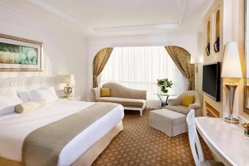 AL HABTOOR GRAND RESORT AUTOGRAPH COLLECTION