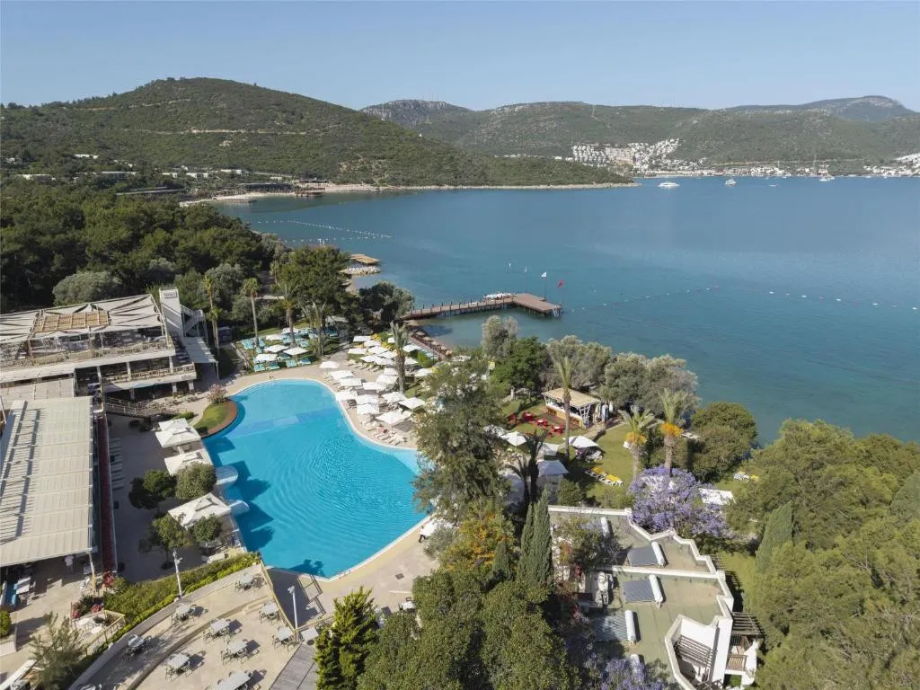 DOUBLETREE BY HILTON BODRUM ISIL CLUB RESORT