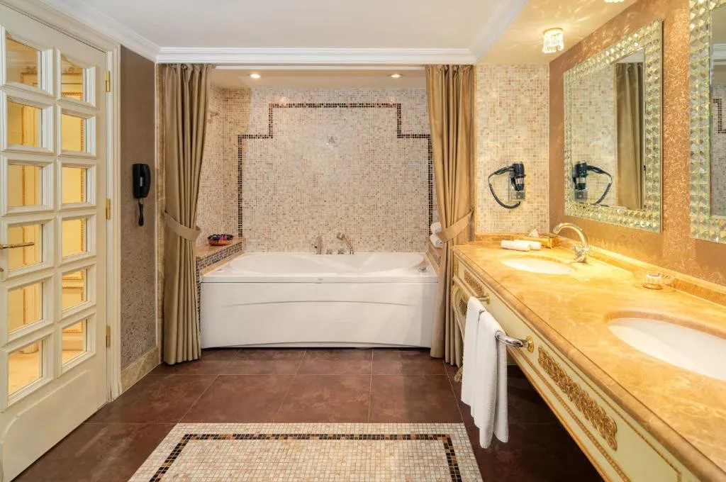 CROWNE PLAZA ISTANBUL OLD CITY (EX. WYNDHAM ISTANBUL OLD CITY)